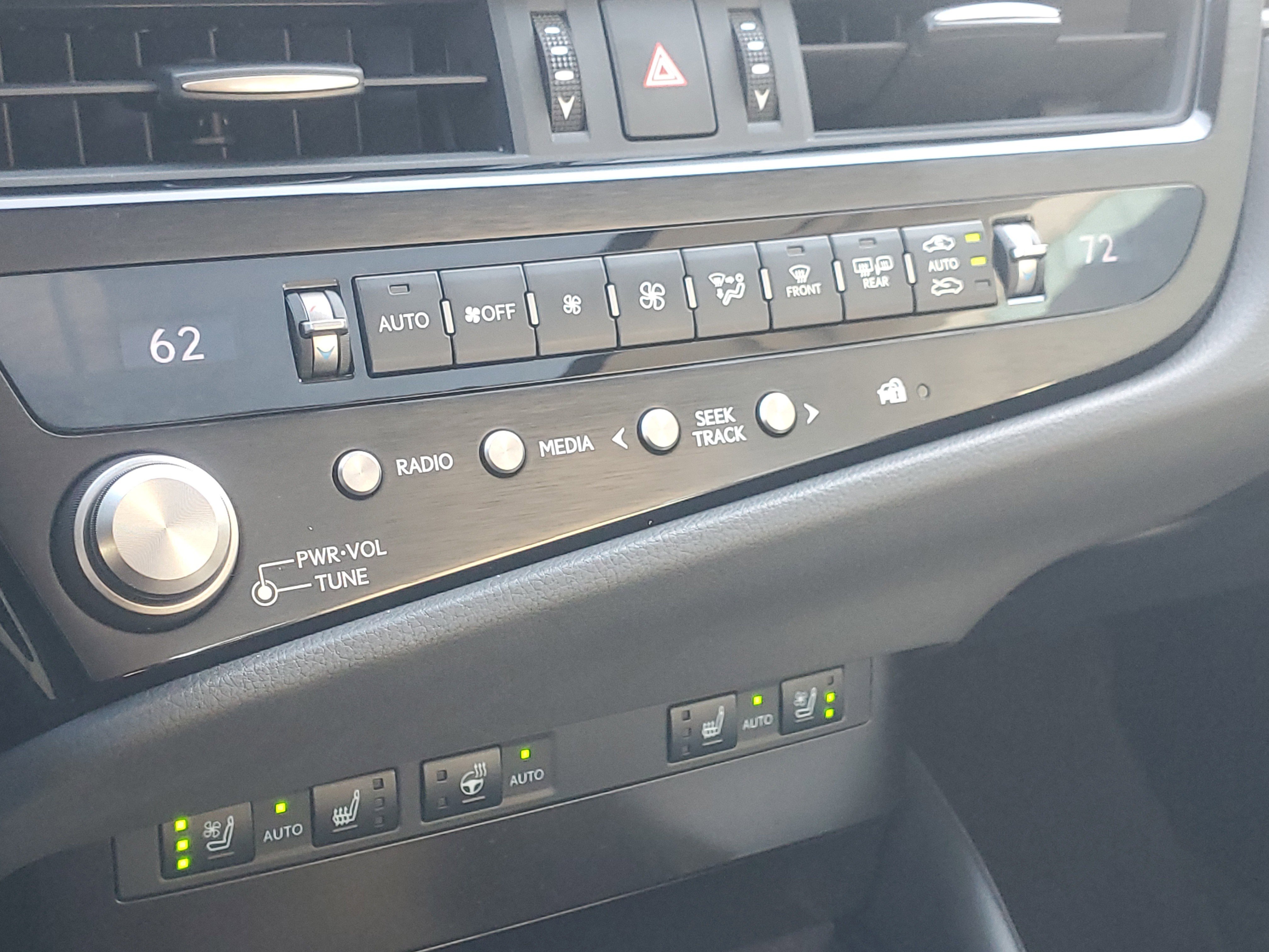 Used 2025 Lexus ES 350 w/ Premium Package image 33