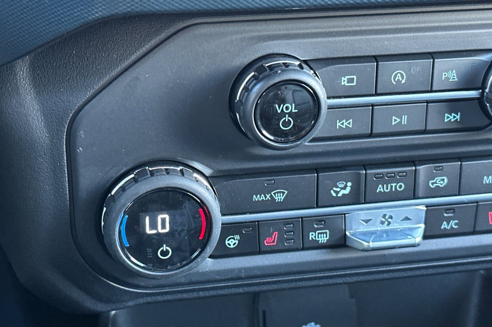 Used 2023 Ford Bronco Outer Banks image 29