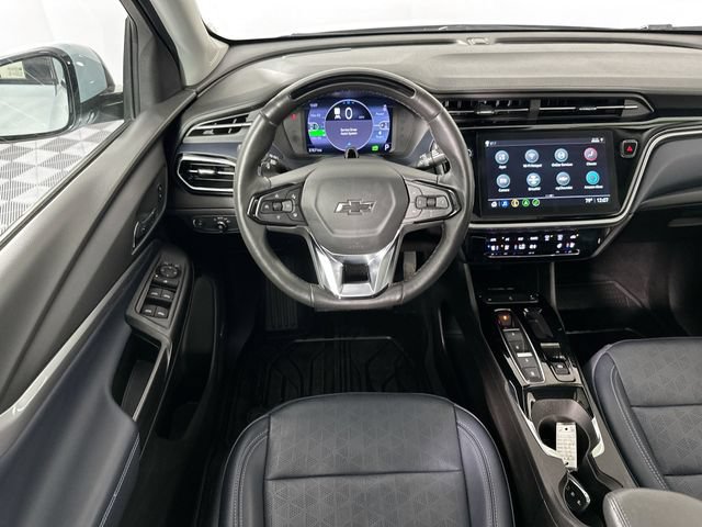 Used 2023 Chevrolet Bolt EUV Premier w/ Sun & Sound Package FWD image 20