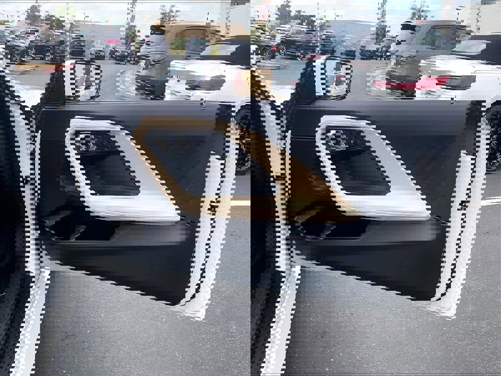 Used 2025 BMW 230i Coupe w/ Convenience Package RWD image 26