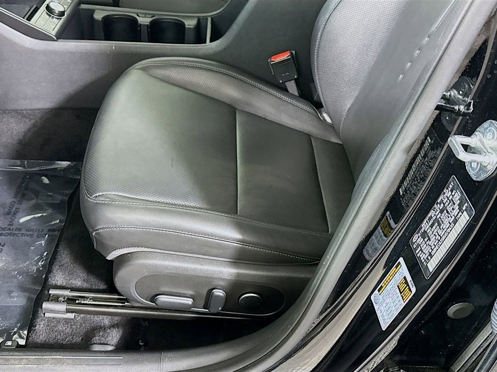 Used 2024 Hyundai Kona Limited AWD/4WD image 26