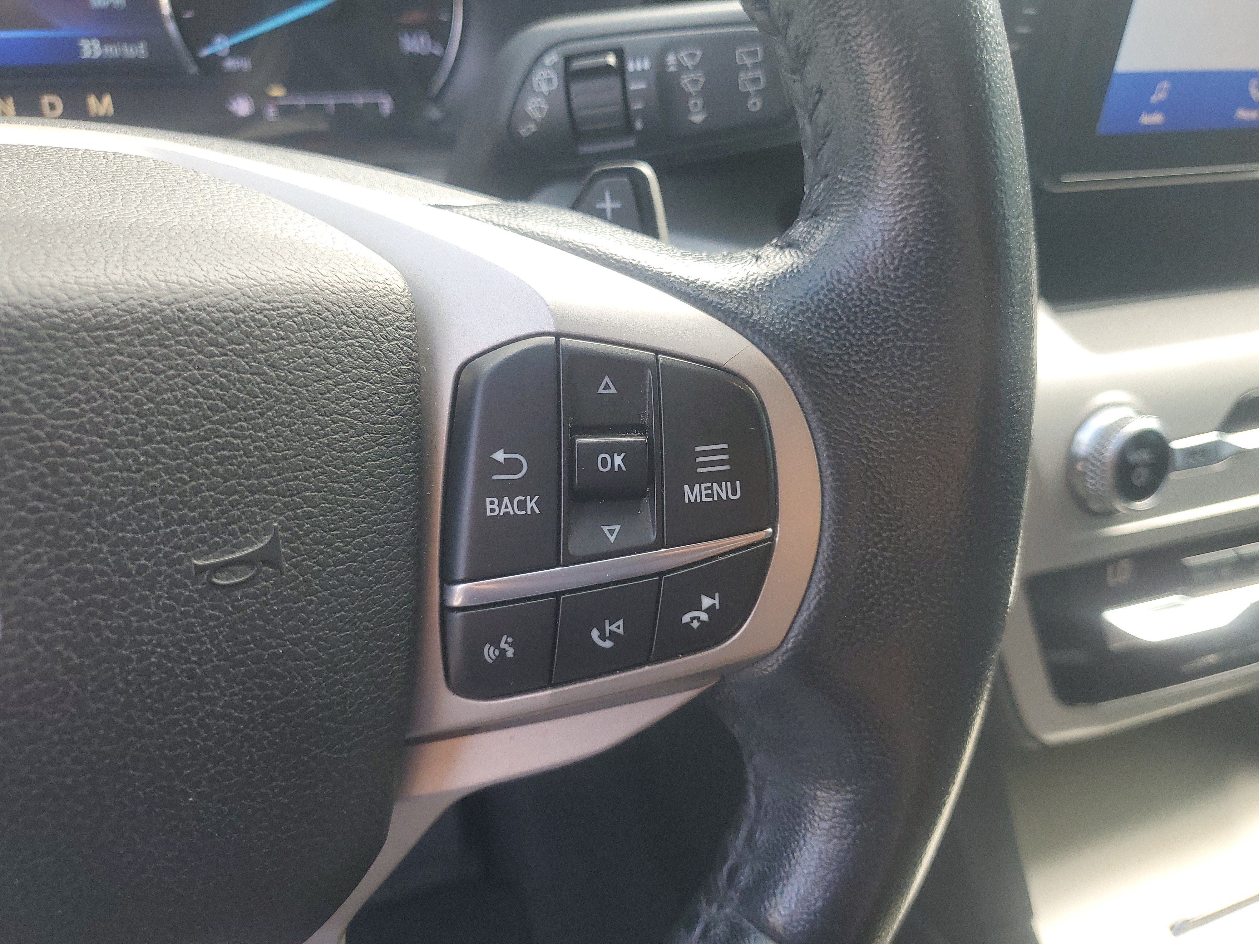 Used 2020 Ford Explorer XLT RWD image 17