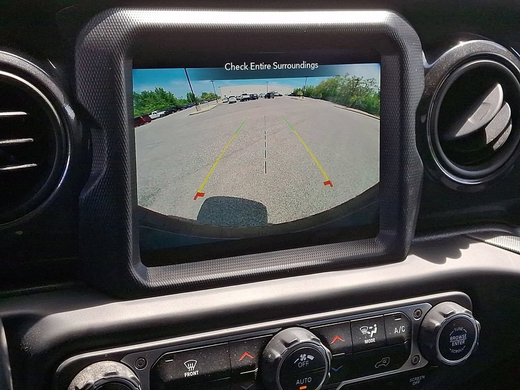 Used 2021 Jeep Wrangler Unlimited Sport AWD/4WD image 4