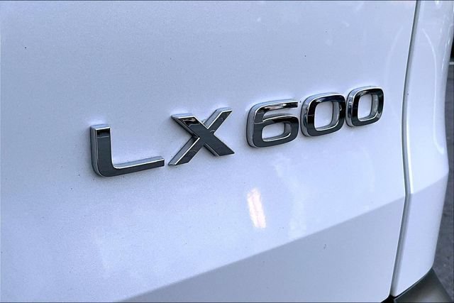 Certified 2025 Lexus LX 600 4WD w/ Accessory Package (2T) image 24