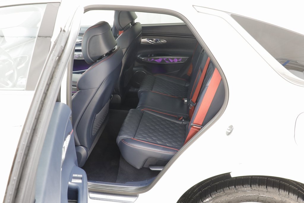 Used 2022 Genesis GV70 3.5T Sport w/ Sport Advanced Package image 16