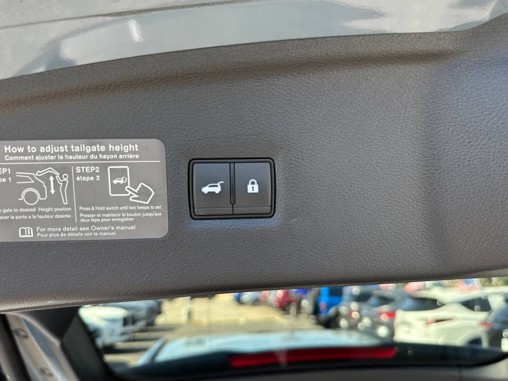 Used 2025 INFINITI QX55 Essential AWD/4WD image 21