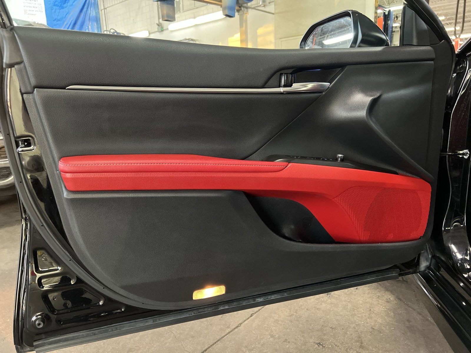 Used 2024 Toyota Camry XSE image 14