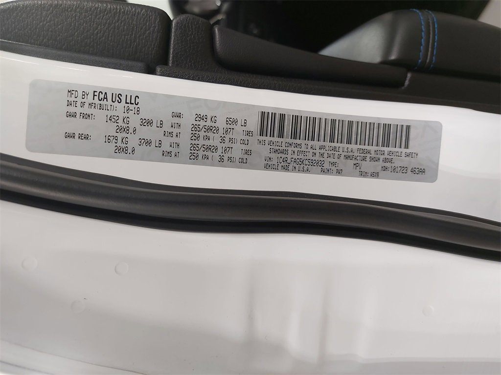 Used 2019 Jeep Grand Cherokee Laredo image 40