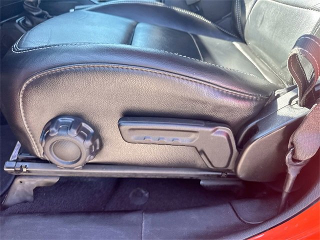 Used 2018 Jeep Wrangler Unlimited Sahara w/ Safety Group image 18