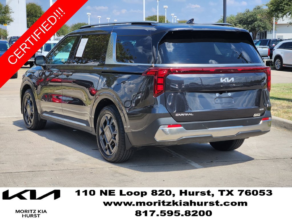 Certified 2025 Kia Carnival SX FWD image 3