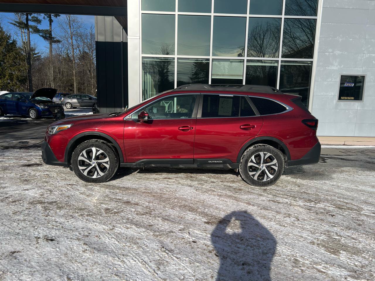 Used 2020 Subaru Outback Limited XT AWD/4WD image 2