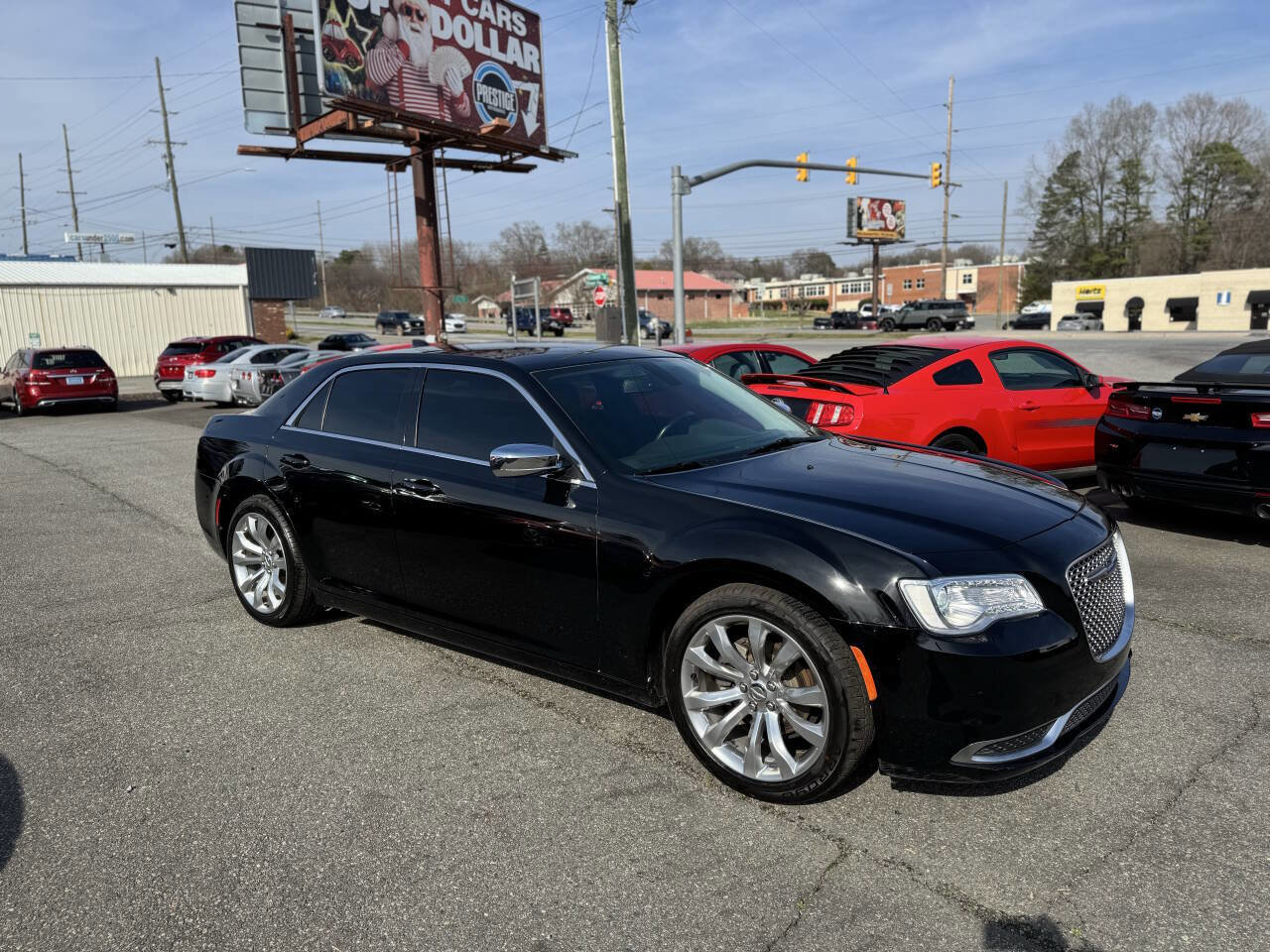 Used 2019 Chrysler 300 Touring w/ Chrome Appearance Package image 22