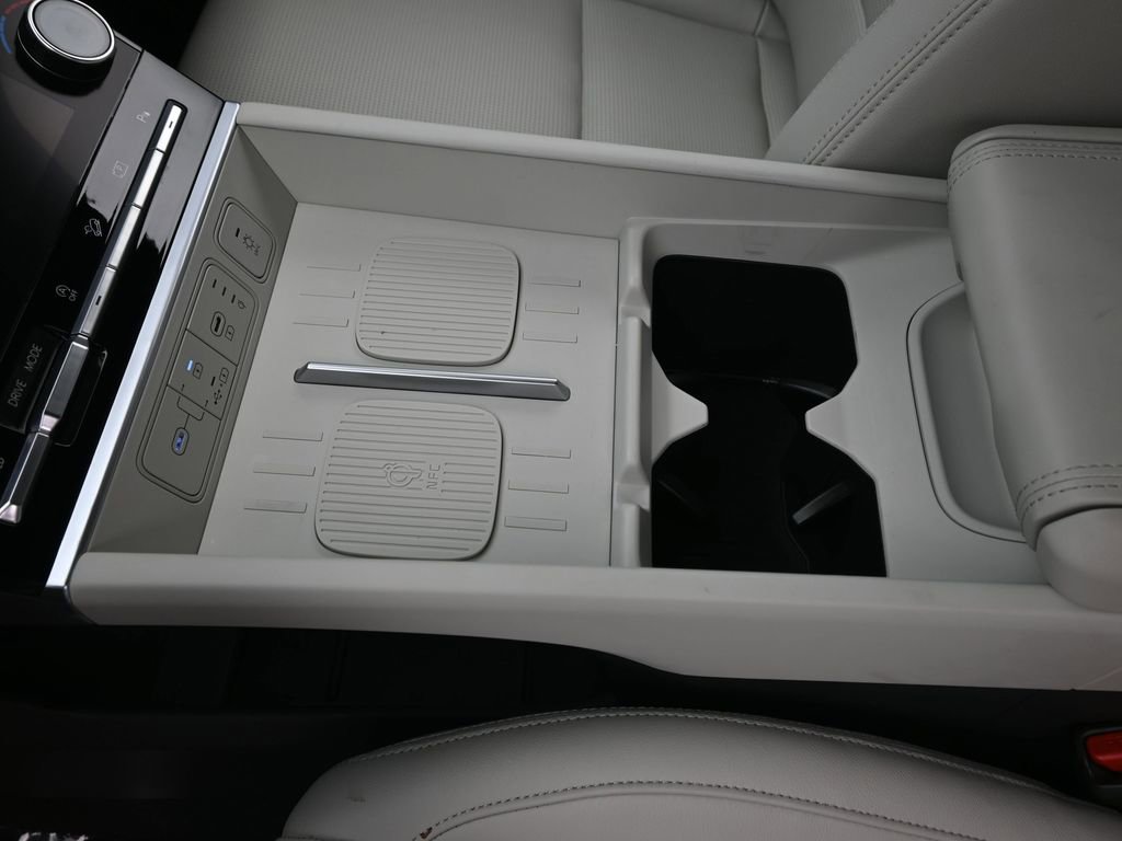 Used 2025 Hyundai Santa Fe Limited image 15