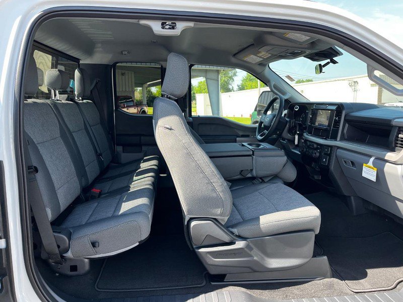 New 2025 Ford F250 XL w/ STX Appearance Package image 4