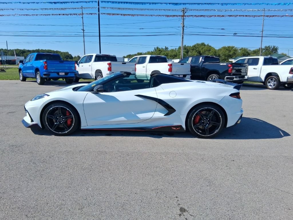 Used 2021 Chevrolet Corvette Stingray Premium Conv w/ Z51 Performance Package RWD image 12