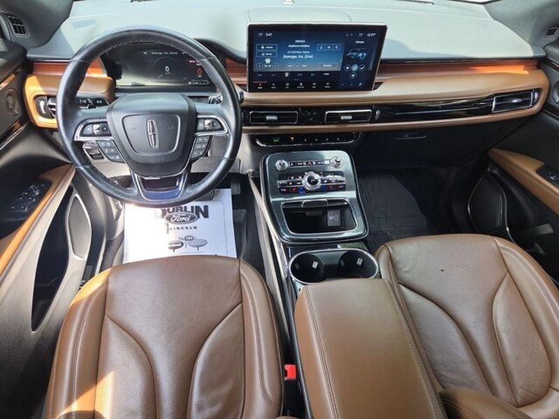 Used 2022 Lincoln Nautilus Reserve w/ Equipment Group 201A AWD/4WD image 10