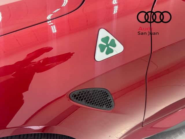 Used 2020 Alfa Romeo Giulia Quadrifoglio RWD image 6