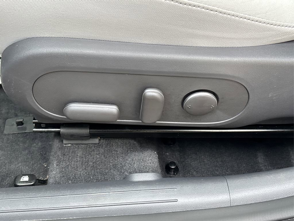 Used 2024 Hyundai Kona SEL w/ Convenience Package image 21