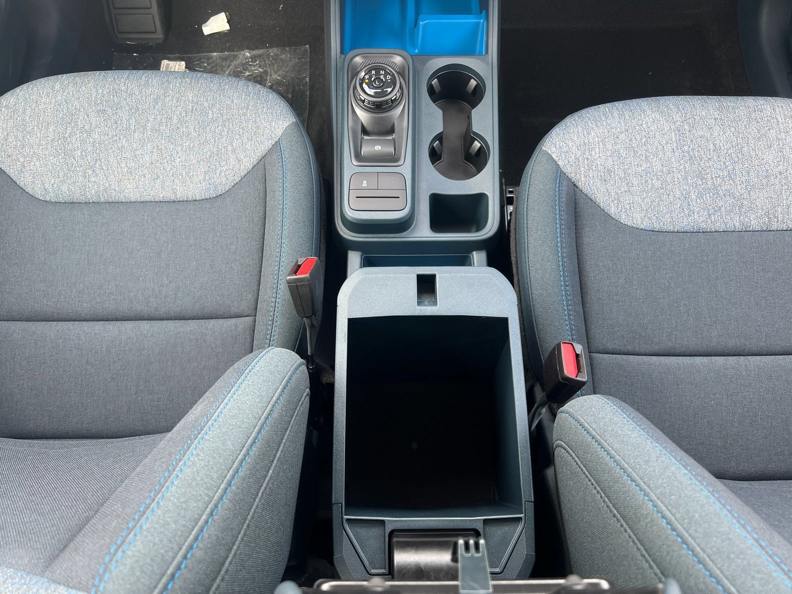 New 2025 Ford Maverick XLT FWD image 21