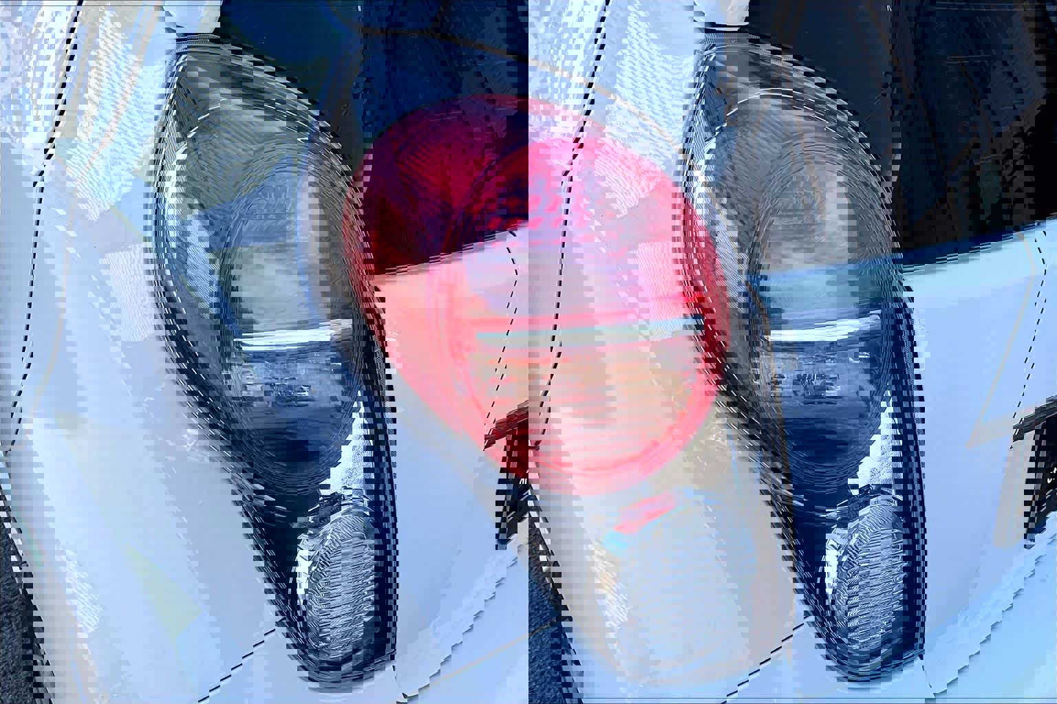 Used 2015 Chevrolet Spark LT image 27