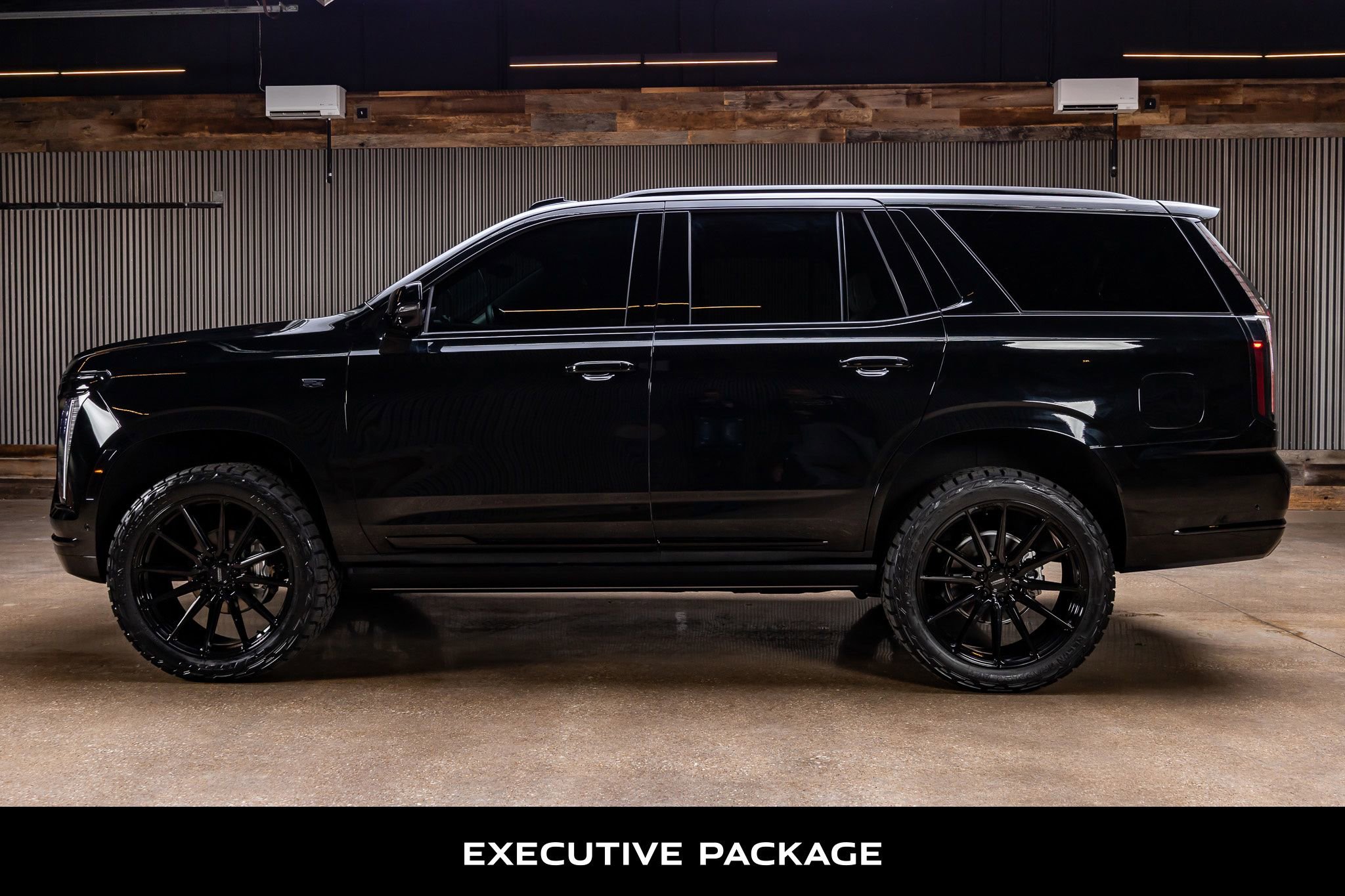 Used 2025 Cadillac Escalade Sport Platinum image 6