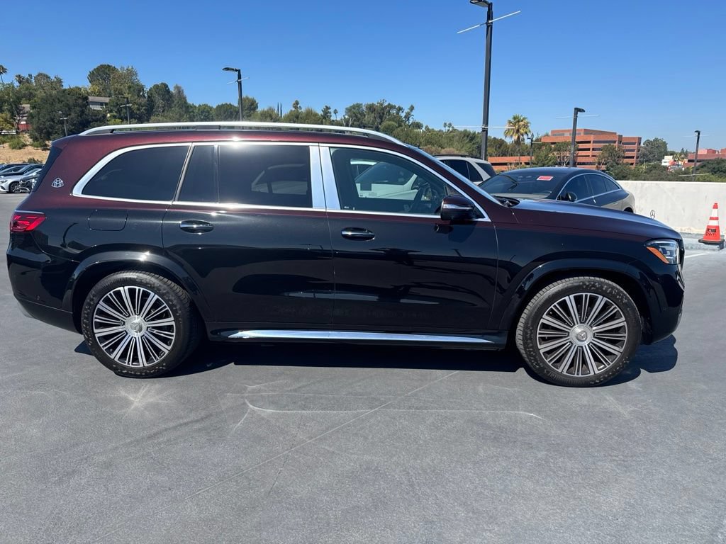 Certified 2024 Mercedes-Benz Maybach GLS 600 4MATIC image 4