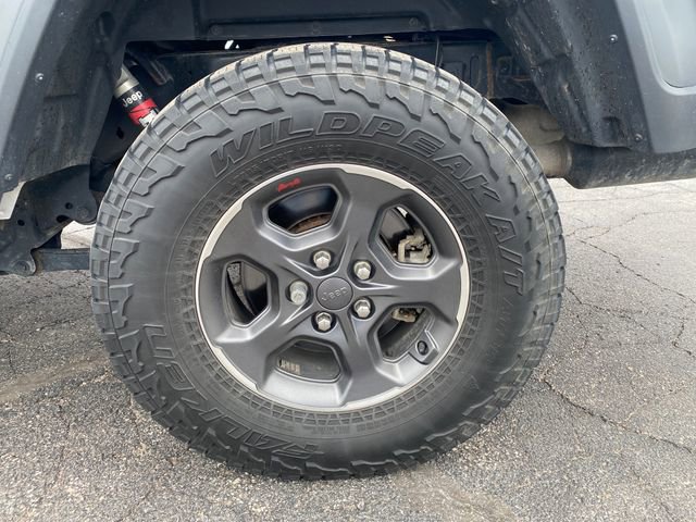 Used 2020 Jeep Gladiator Sport w/ Quick Order Package 24S AWD/4WD image 18
