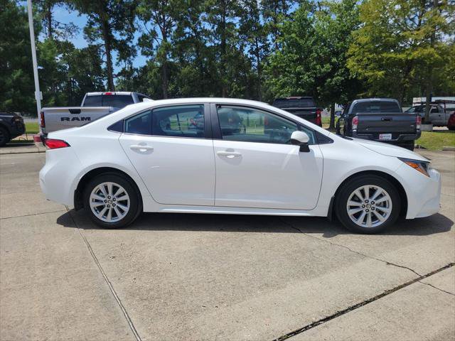 Certified 2026 Toyota Corolla LE w/ LE Premium Package FWD image 8