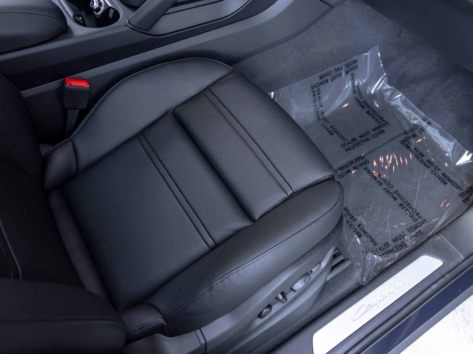 New 2026 Porsche Cayenne Coupe AWD/4WD image 52