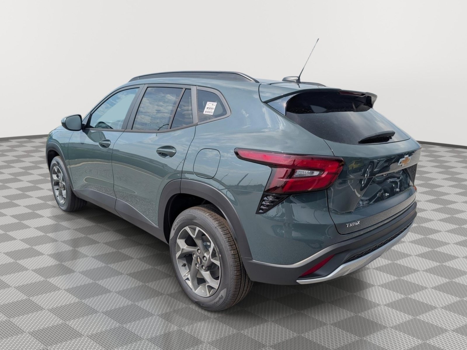 New 2026 Chevrolet Trax LT FWD image 2
