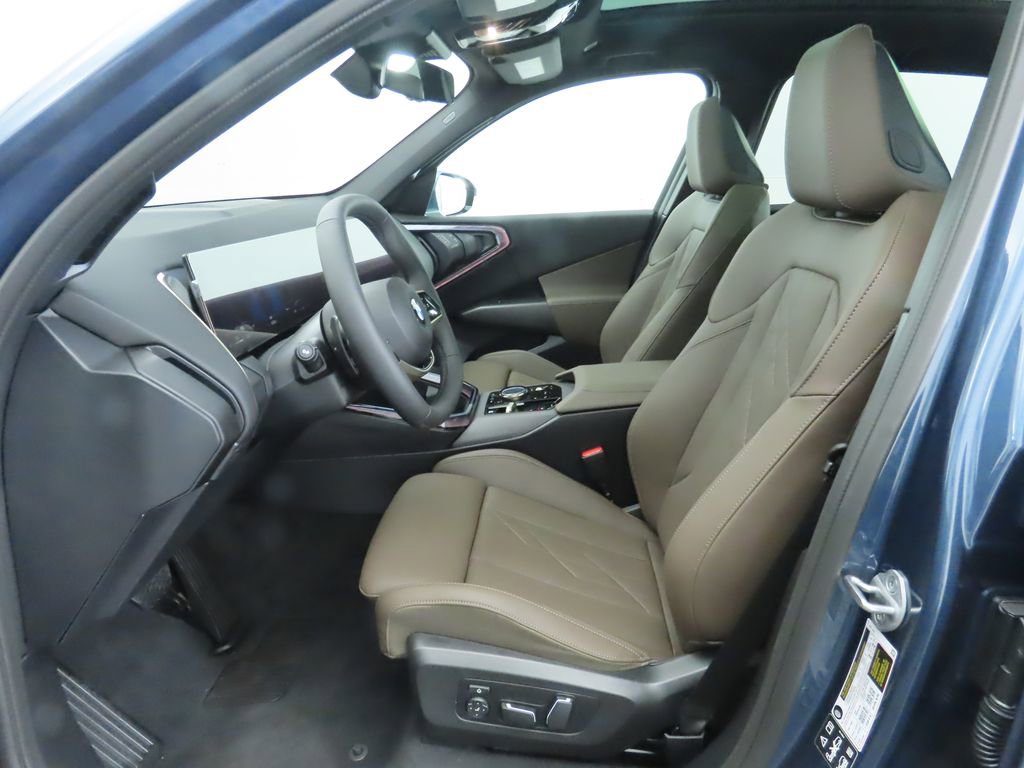 Certified 2025 BMW X3 xDrive30i w/ Convenience Package image 20