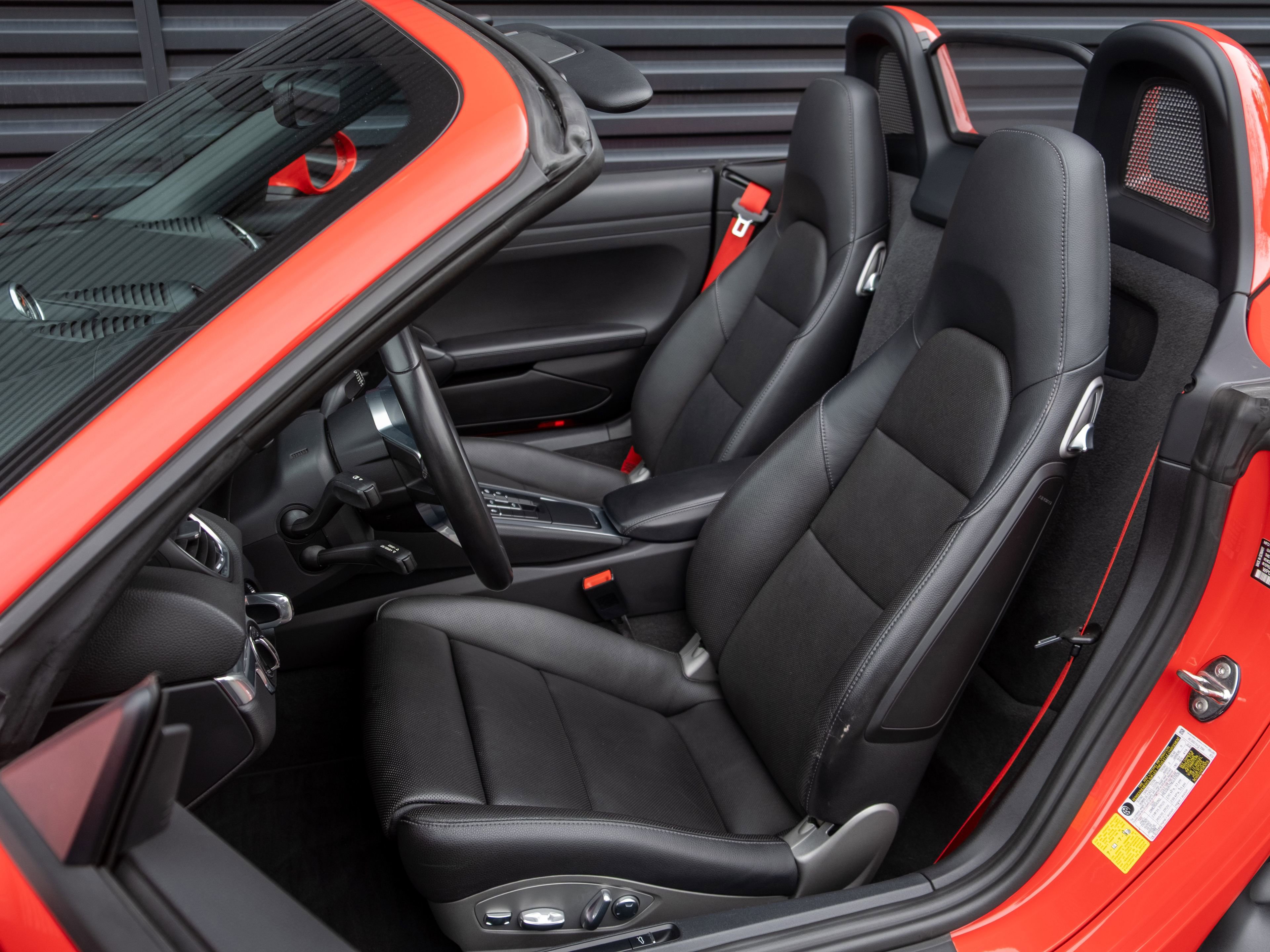 Certified 2020 Porsche 718 Boxster S RWD image 5
