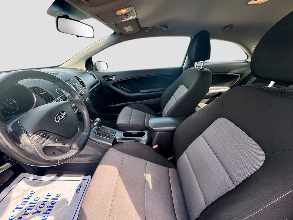 Used 2016 Kia Forte Koup EX image 19
