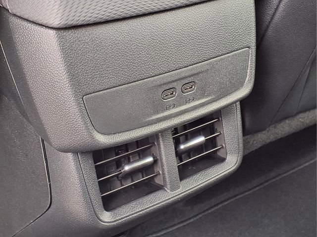 New 2026 Chevrolet Equinox LT FWD image 24