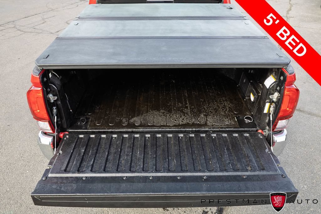 Used 2019 Toyota Tacoma TRD Off-Road AWD/4WD image 7