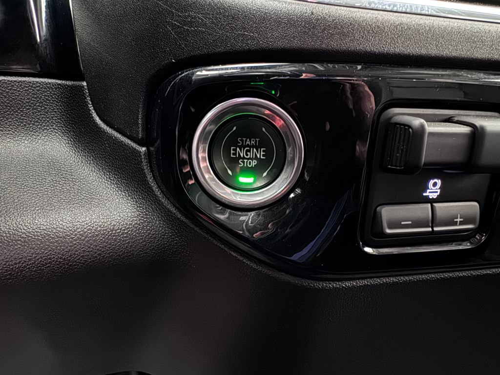 Certified 2024 Chevrolet Silverado 2500 LTZ AWD/4WD image 20
