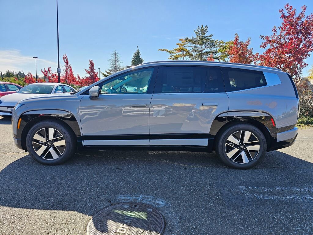 New 2026 Hyundai Ioniq 9 SEL image 4