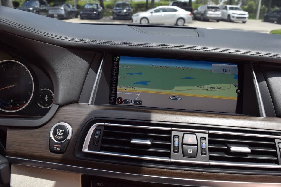 Used 2015 BMW 750i RWD image 60