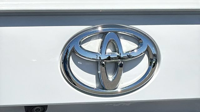 Used 2024 Toyota RAV4 Adventure AWD/4WD image 28