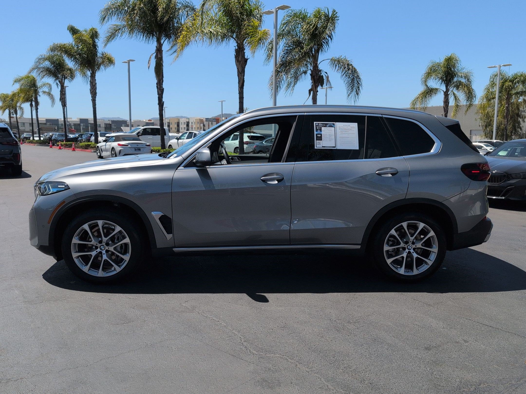 Used 2024 BMW X5 sDrive40i w/ Premium Package RWD image 7