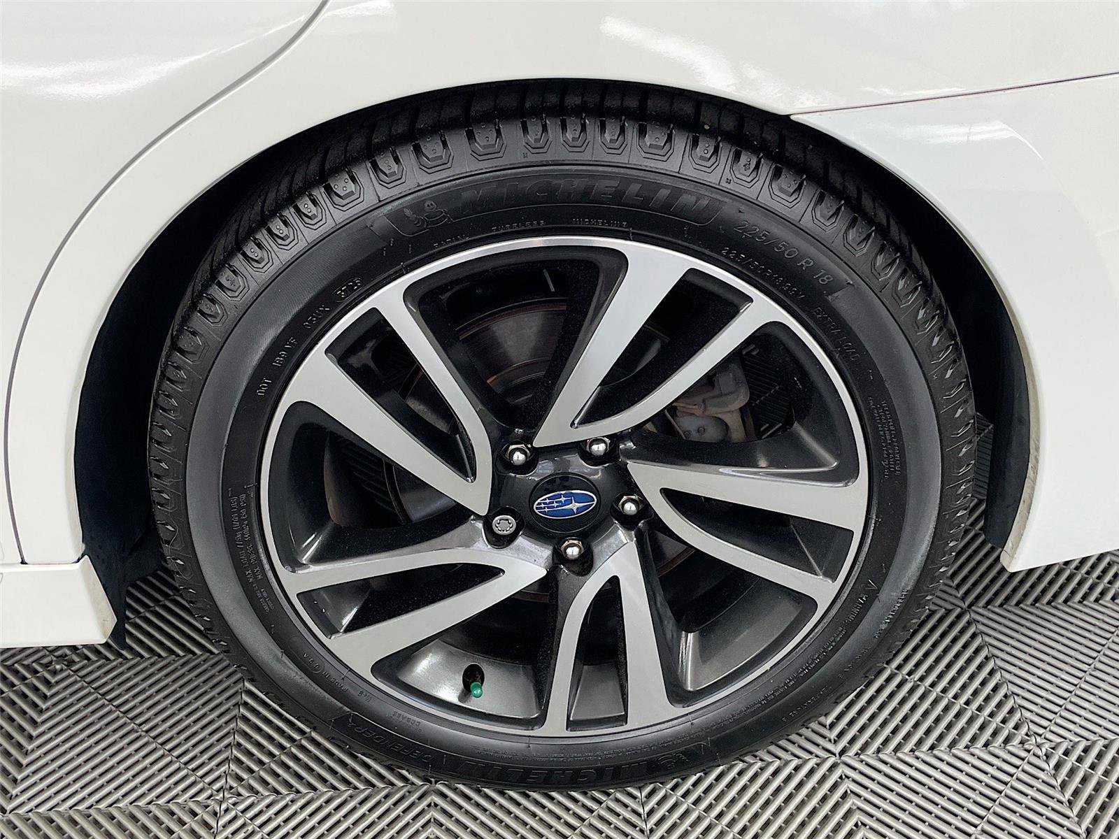 Used 2018 Subaru Legacy 2.5i Sport AWD/4WD image 32