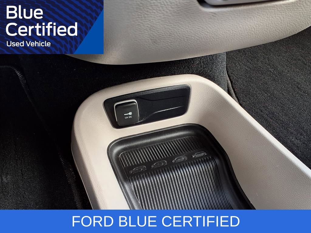 Used 2024 Chrysler Pacifica Touring-L FWD image 13