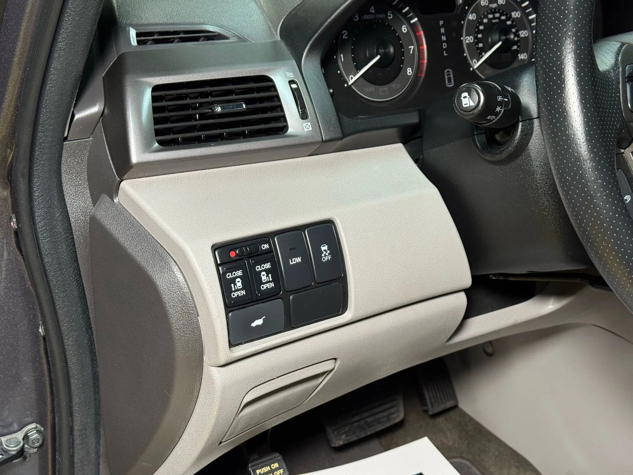 Used 2014 Honda Odyssey EX-L image 30