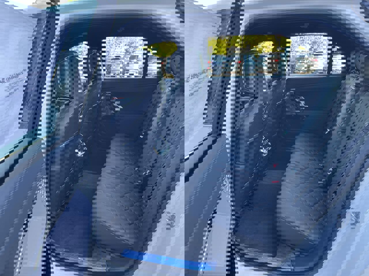 Used 2025 BMW i7 eDrive50 w/ M Sport Package image 32