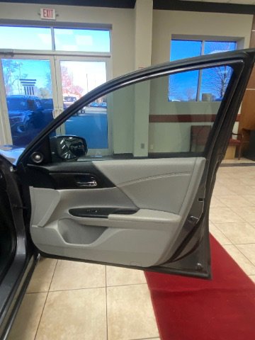 Used 2014 Honda Accord EX-L image 9
