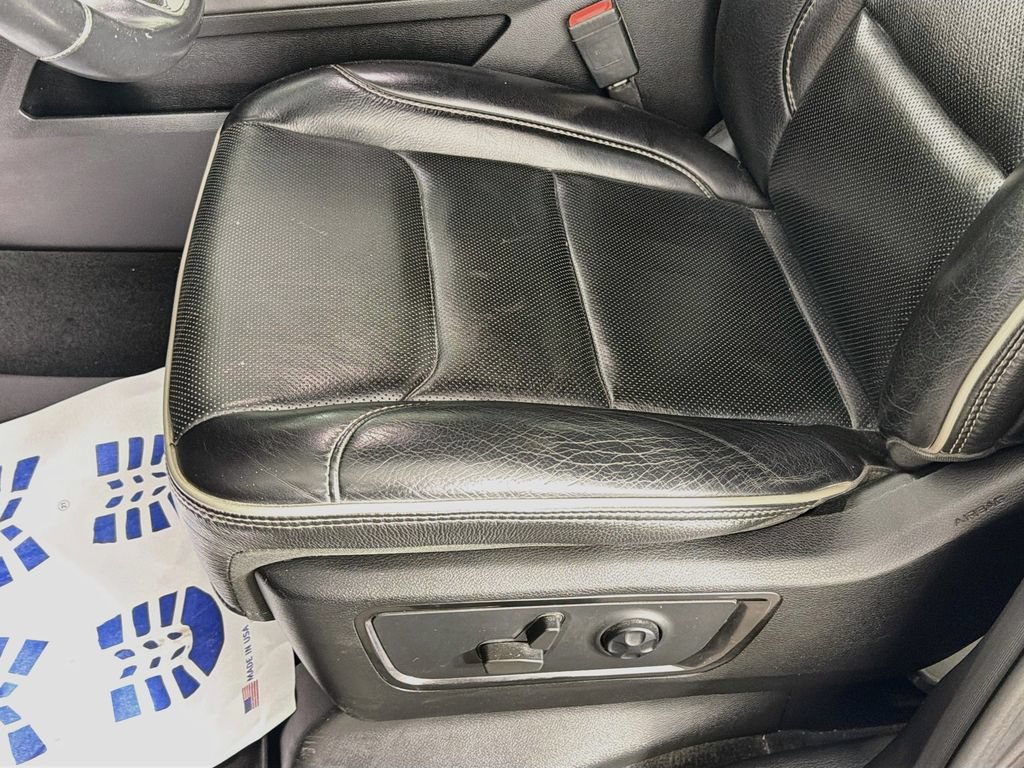 Used 2022 RAM 1500 Limited w/ Body-Colour Bumper Group AWD/4WD image 19