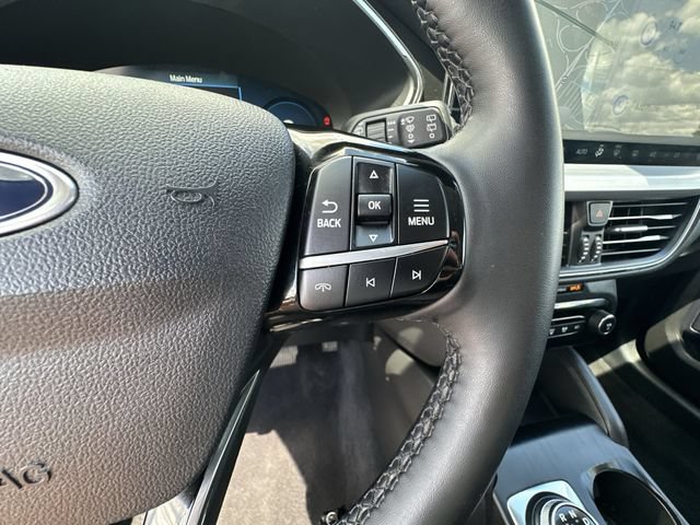 Used 2024 Ford Escape Platinum AWD/4WD image 32