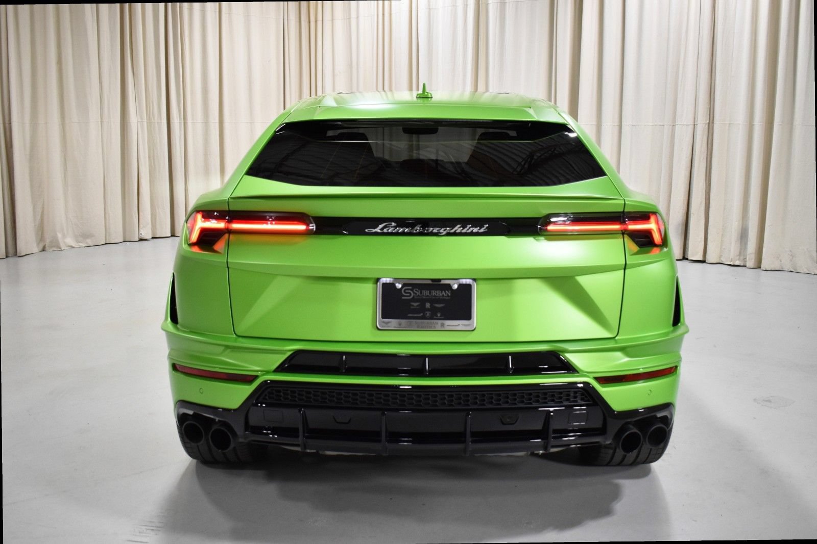 Used 2024 Lamborghini Urus S AWD/4WD image 4