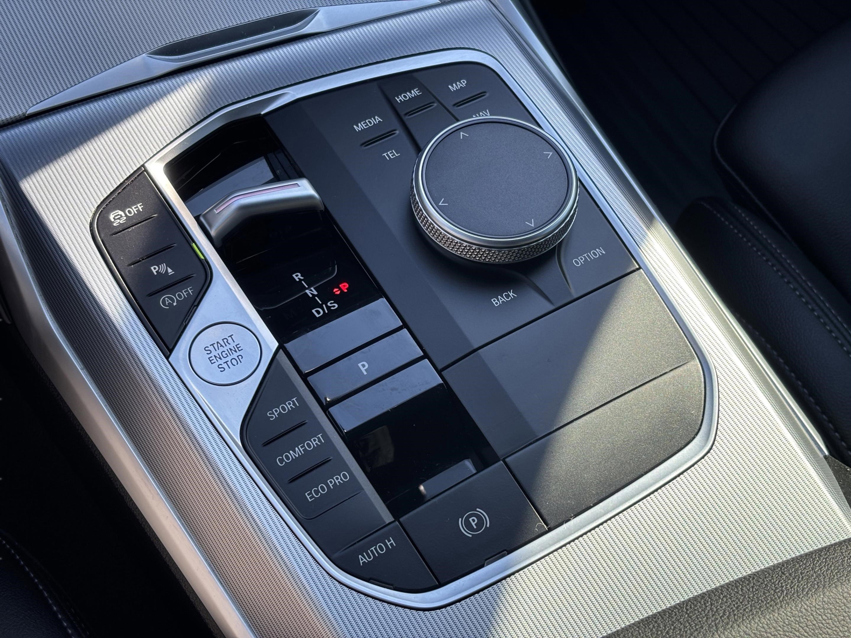 Used 2023 BMW 330i Sedan w/ M Sport Package image 13