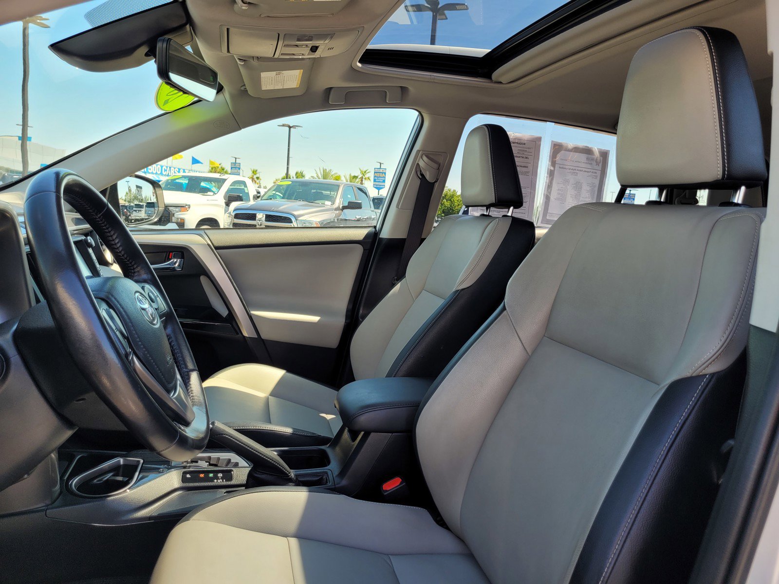 Used 2016 Toyota RAV4 Limited w/ Advanced Technology Package AWD/4WD image 10